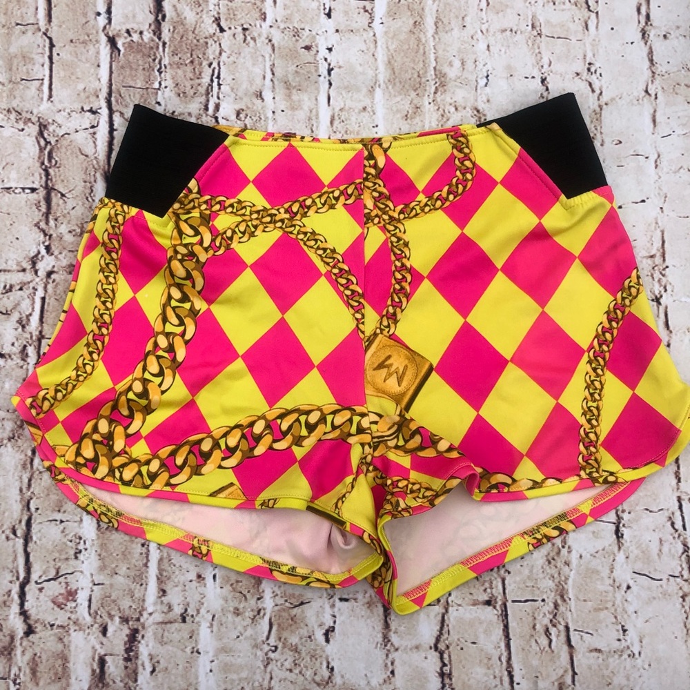 HOT SHORTS // BOOTY SHORT